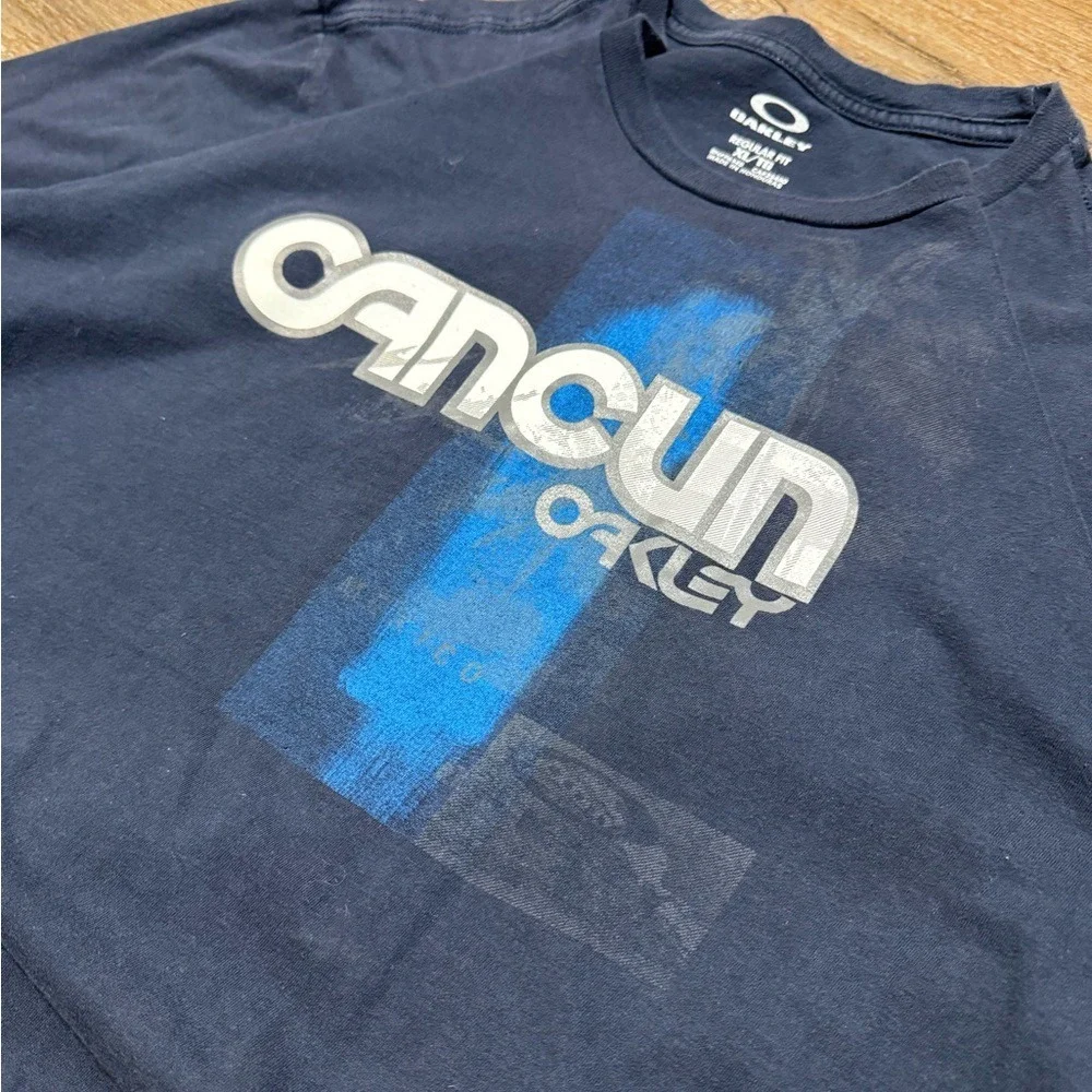 Y2K Oakley‎ T shirt